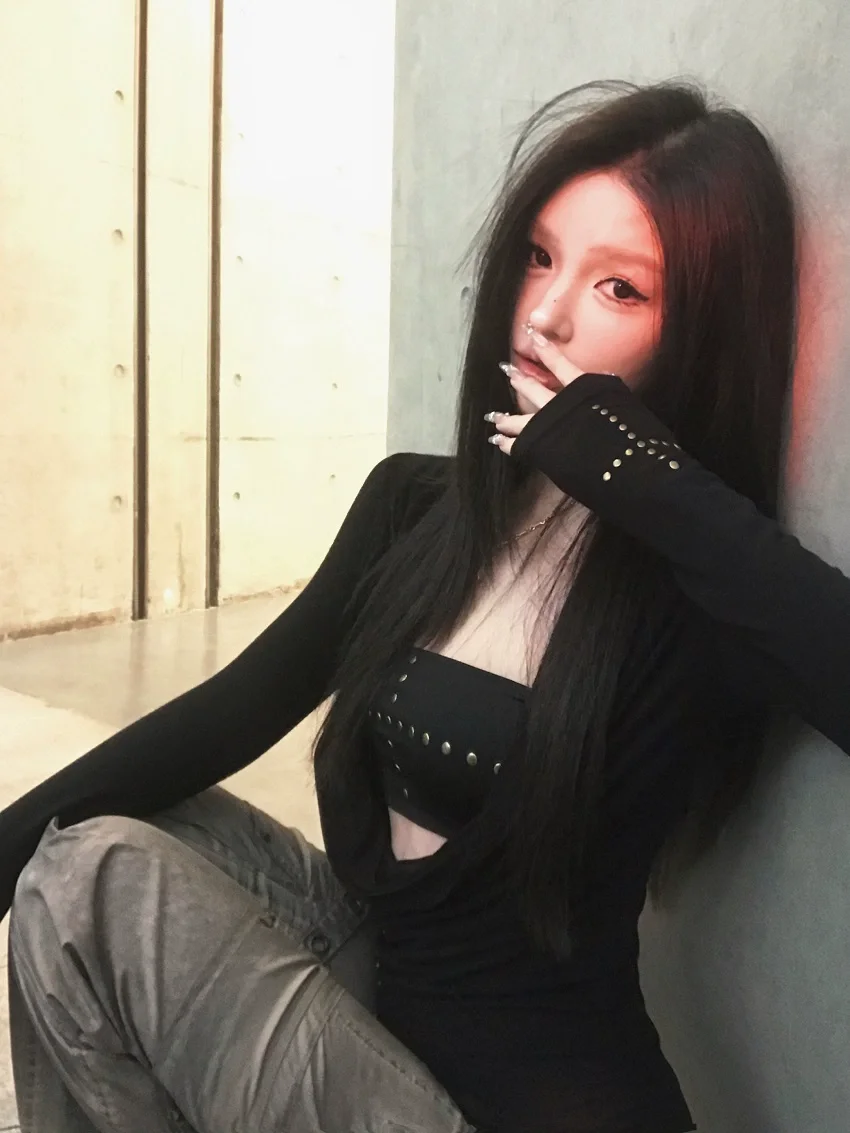 Tonngirls Y2k Punk Two Pieces Tops Irreugal Rivet Tops + Sleeveless Tank Streetwear Americal Retro 90s Black Tee Tops E-girls