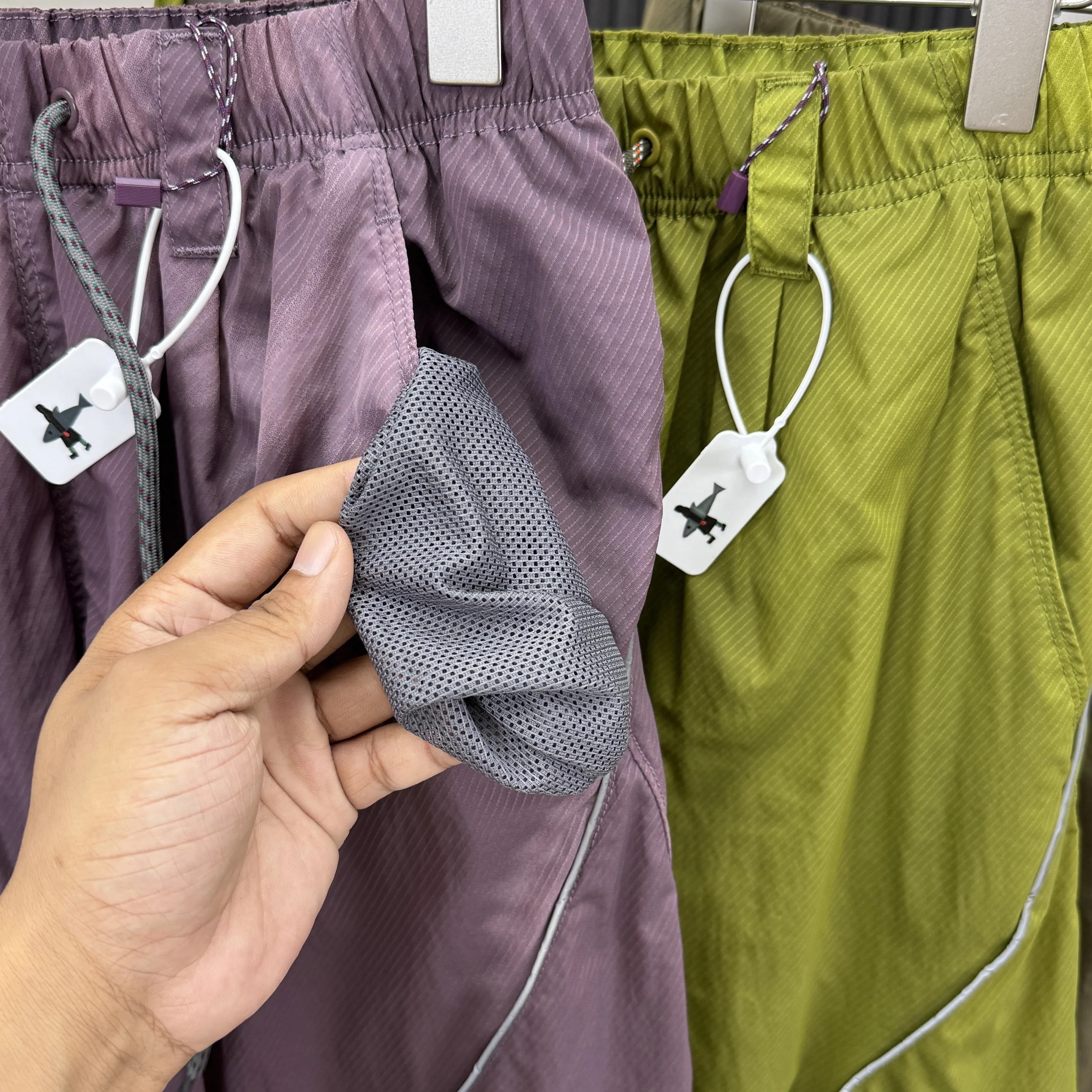 Men Outdoor Lightweight Functional Reflective Stripe Quick Dry Ultra Loose Casual Cargo Pants Women Oversize Baggy Pant Trouser