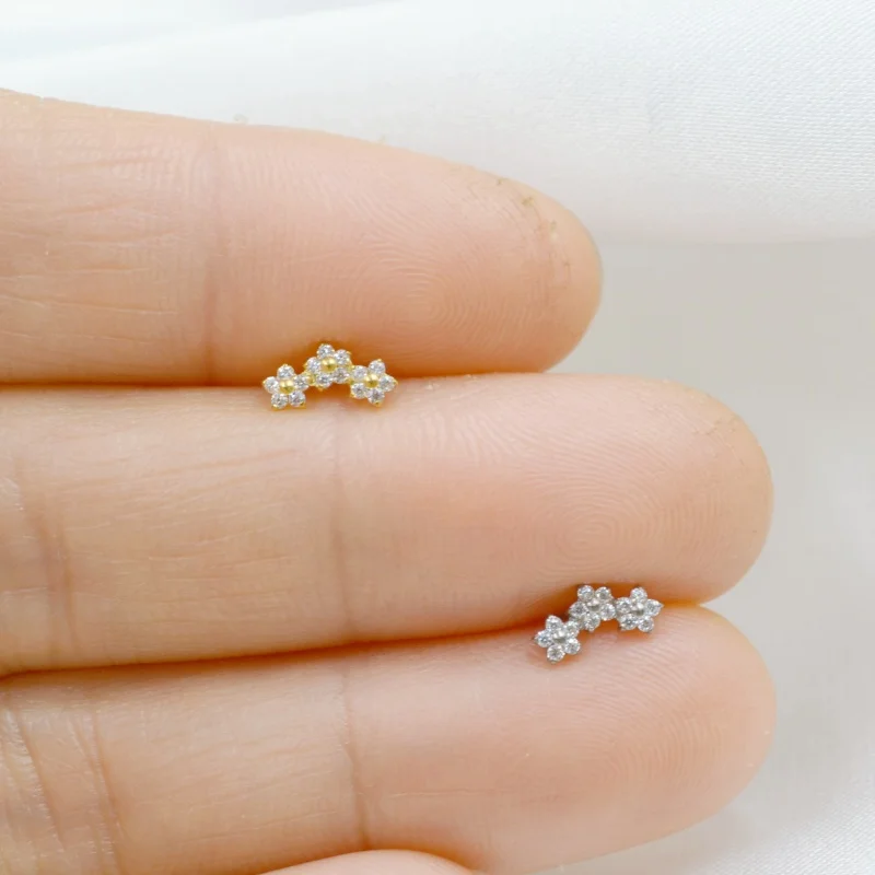10pcs Body Jewelry G23 Titanium Flower CZ Lip Labret Bar Ear Helix Tragus Rook Barbells Stud Piercing Jewelry New