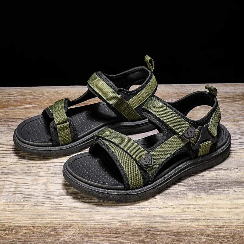 Summer Mens Sandals Wear Resistant Male Beach Shoes Fashion Comfortable Platform Shoes Non Slip New Men Shoes Hot Sale Sandalias