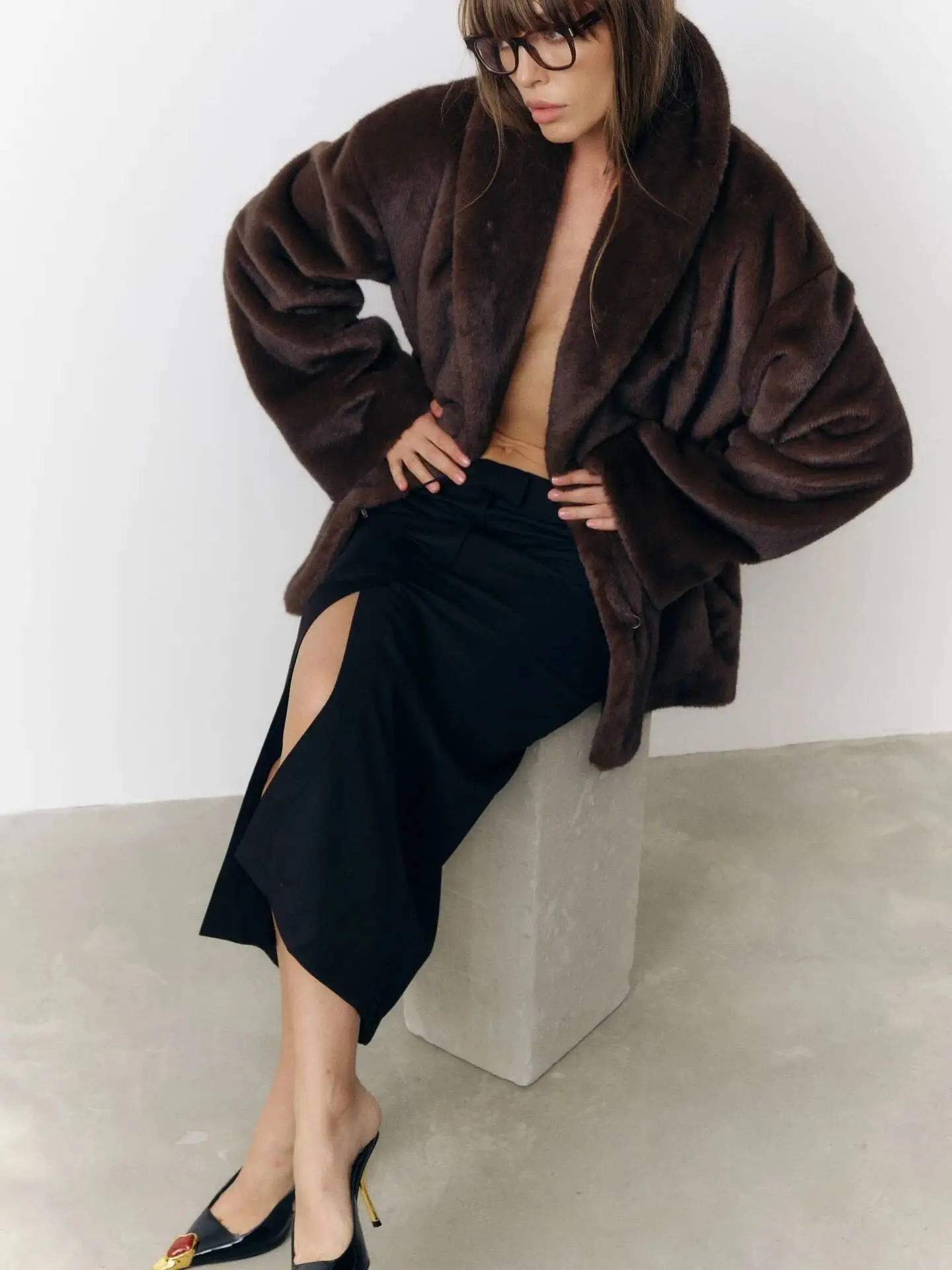 BJTZ Luxury Women’s Faux Fur Winter Coat Warm Thickened Thermal Insulated Jacket For Autumn Winter Cold Weather Outerwear