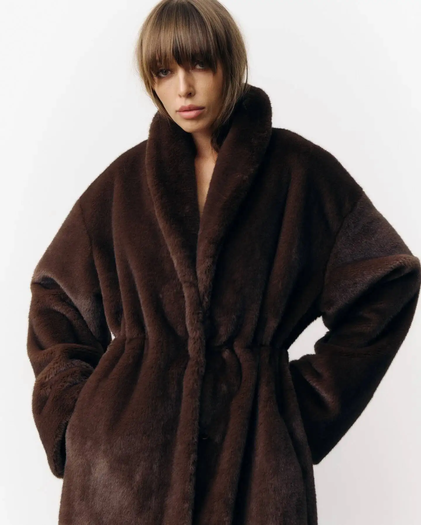 BJTZ Luxury Women’s Faux Fur Winter Coat Warm Thickened Thermal Insulated Jacket For Autumn Winter Cold Weather Outerwear