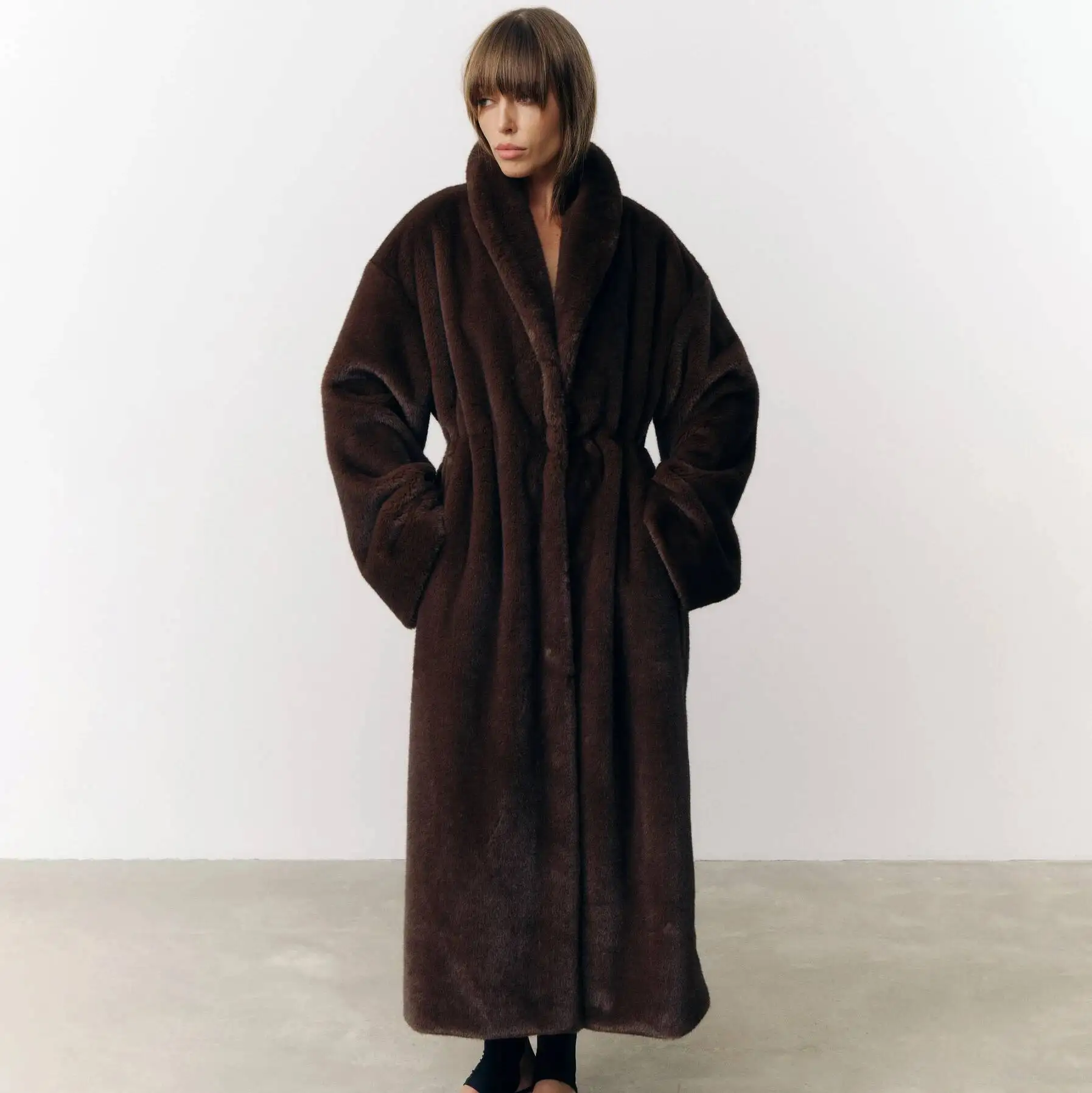 BJTZ Luxury Women’s Faux Fur Winter Coat Warm Thickened Thermal Insulated Jacket For Autumn Winter Cold Weather Outerwear