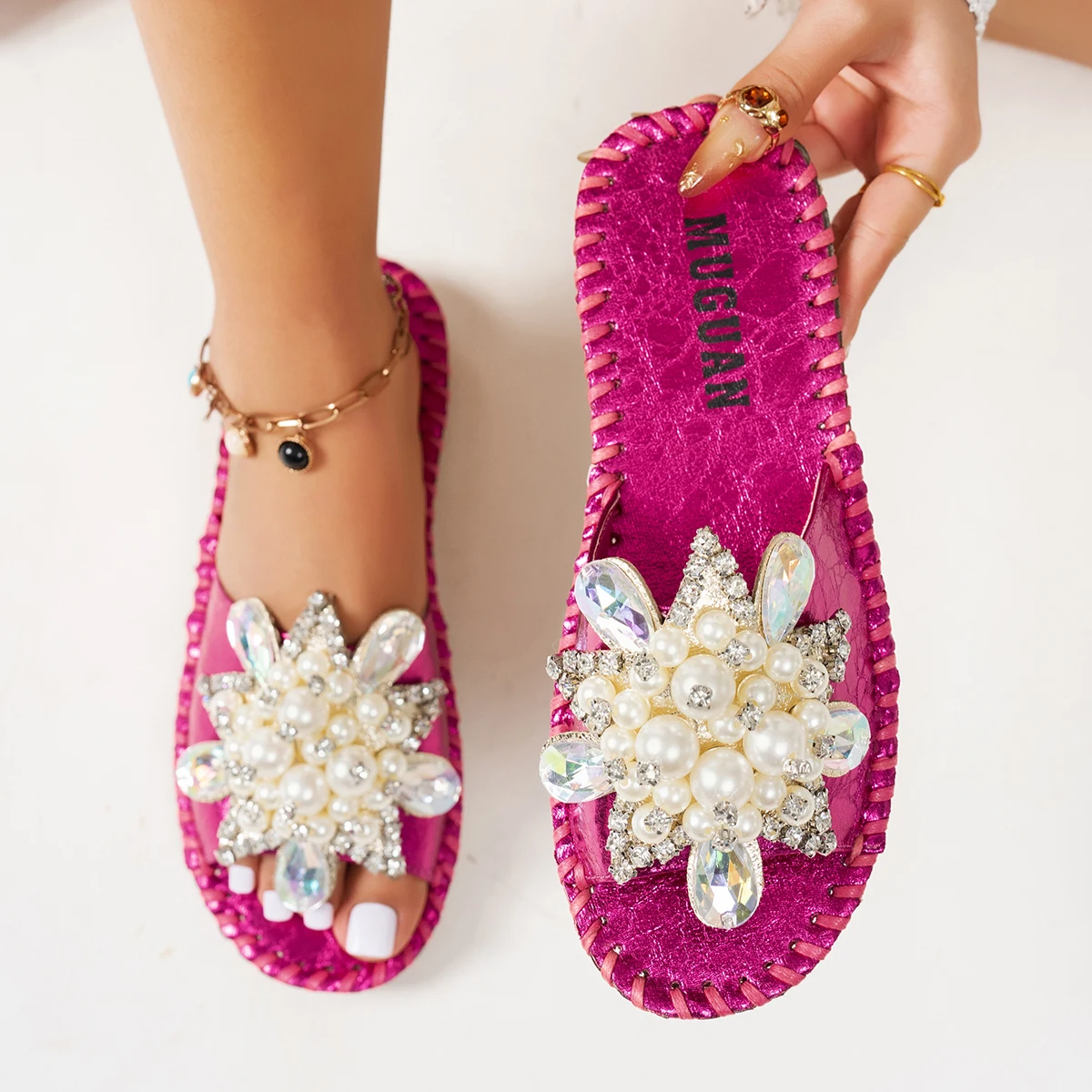 Aphixta New Gold Crystal Flower Flat With Sandals Women Summer Round Toe Shoes Outdoor Soft Sole Bling Slides Big Size 43
