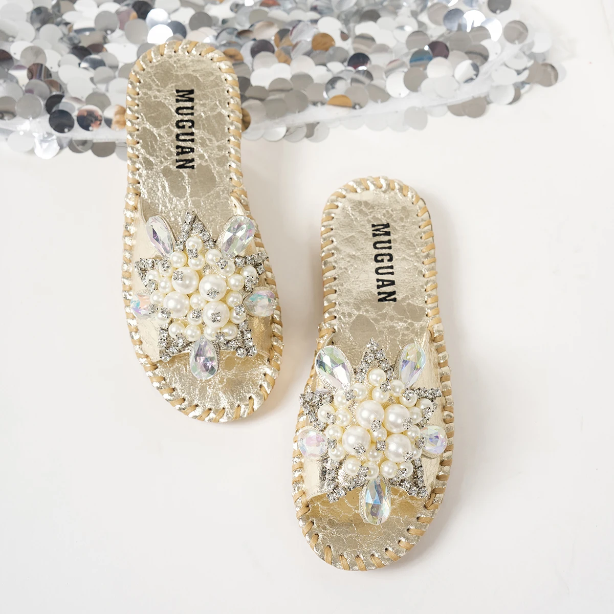 Aphixta New Gold Crystal Flower Flat With Sandals Women Summer Round Toe Shoes Outdoor Soft Sole Bling Slides Big Size 43