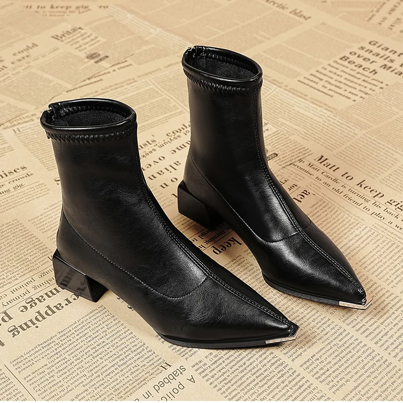 Autumn Winter Fashion Pointed Toe Ankle Boots Women Concise Thick Heels Shoes Street Style Party Short Botas Mujer
