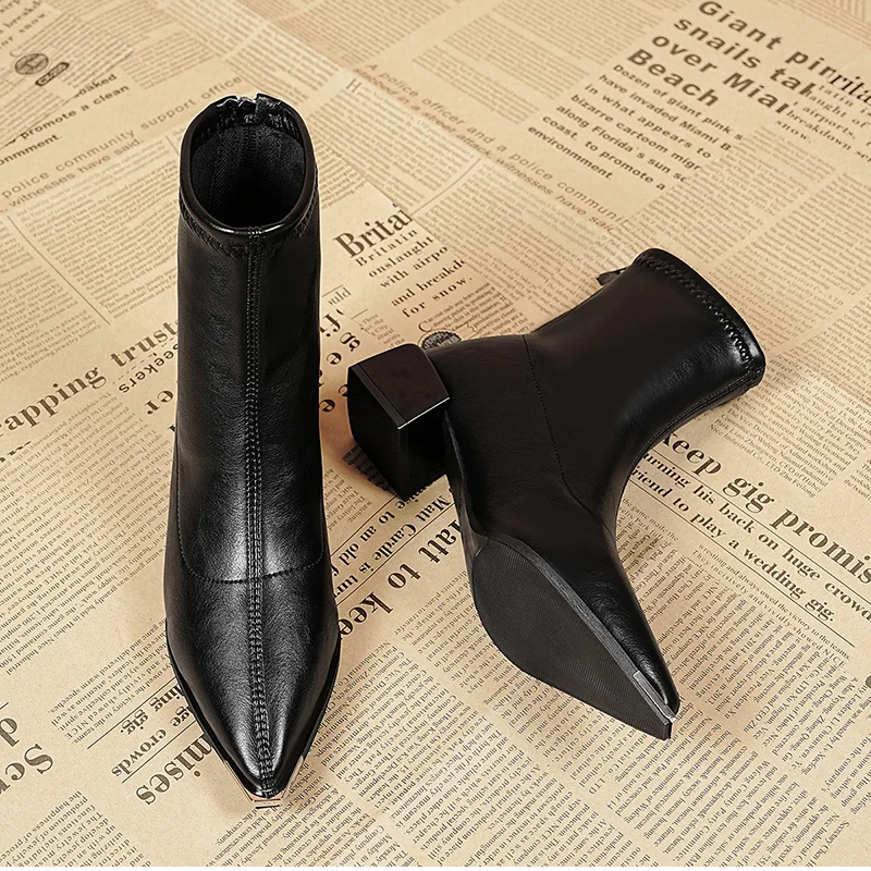 Autumn Winter Fashion Pointed Toe Ankle Boots Women Concise Thick Heels Shoes Street Style Party Short Botas Mujer