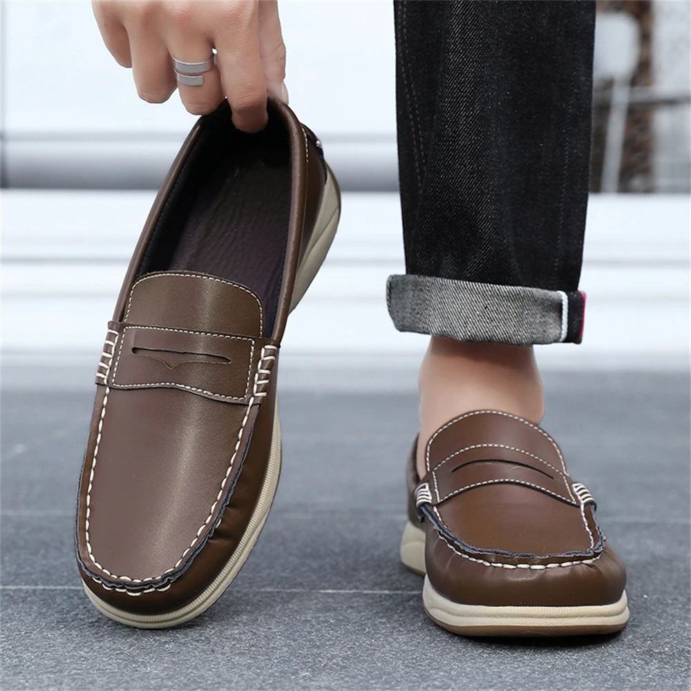 Men's Business Casual Loafers Shoes for Office Travel And Vacation Durable Elegant TPR Outsole Formal Shoes