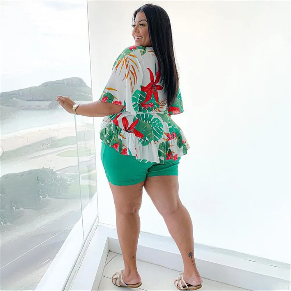 Smstar Plus Size Two Piece Set Women Summer Flowers Print Crop Top Short Sets Beach Style Matching Set Wholesale Drop Shipping