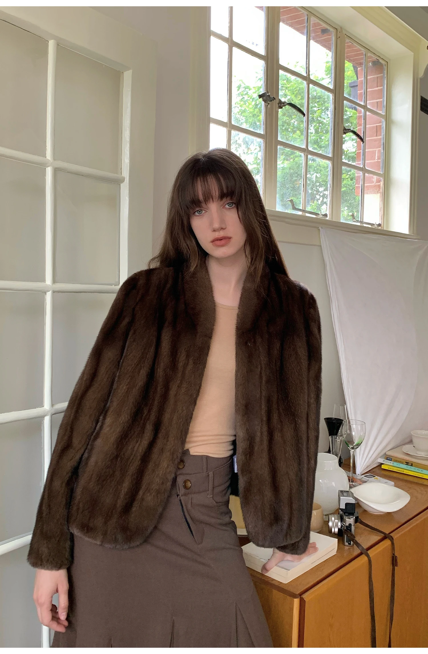 Lautaro Autumn Winter Short Brown Thick Warm Soft Faux Mink Fur Coat Women Stand Collar Elegant Luxury Chic Fluffy Jacket 2025