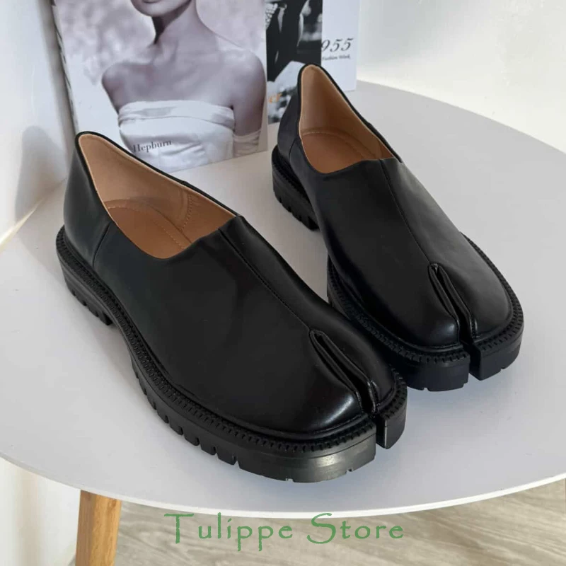 2025 Chunky Platform Tabi Loafers Women Luxury Designer Split Toe 35-45 Unisex Concise Fashion Flat Slip-on Pig Trotter Shoes