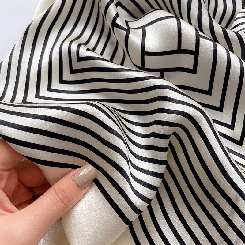 100% Pure Silk Square Scarf Women Hairband Office Neck Scarves Print Luxury Neckerchief Bandana Spring Foulard Female Shawl 65cm