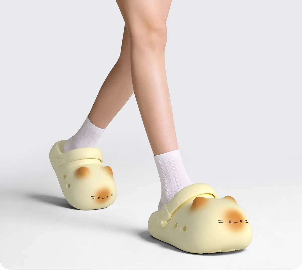 New Cat Claw Slippers Women Summer Mules Lightweight Indoor Slides Woman Non-Slip Odorless Kitten EVA Slipper Family Home Shoes
