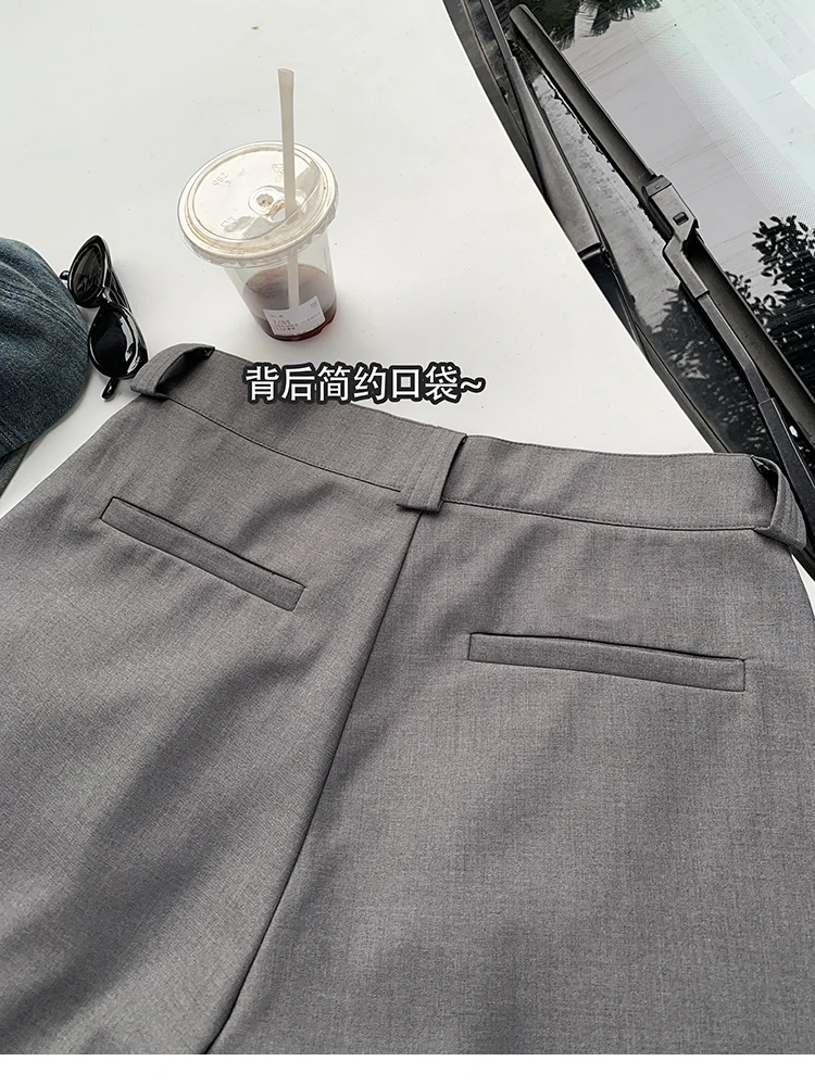 Mauroicardi Spring Summer Loose Casual Soft Grey Pleated Shorts for Men with High Waist Short Straight Pants Korean Clothes 2024
