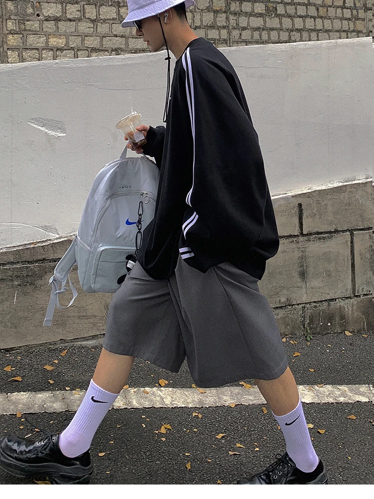 Mauroicardi Spring Summer Loose Casual Soft Grey Pleated Shorts for Men with High Waist Short Straight Pants Korean Clothes 2024