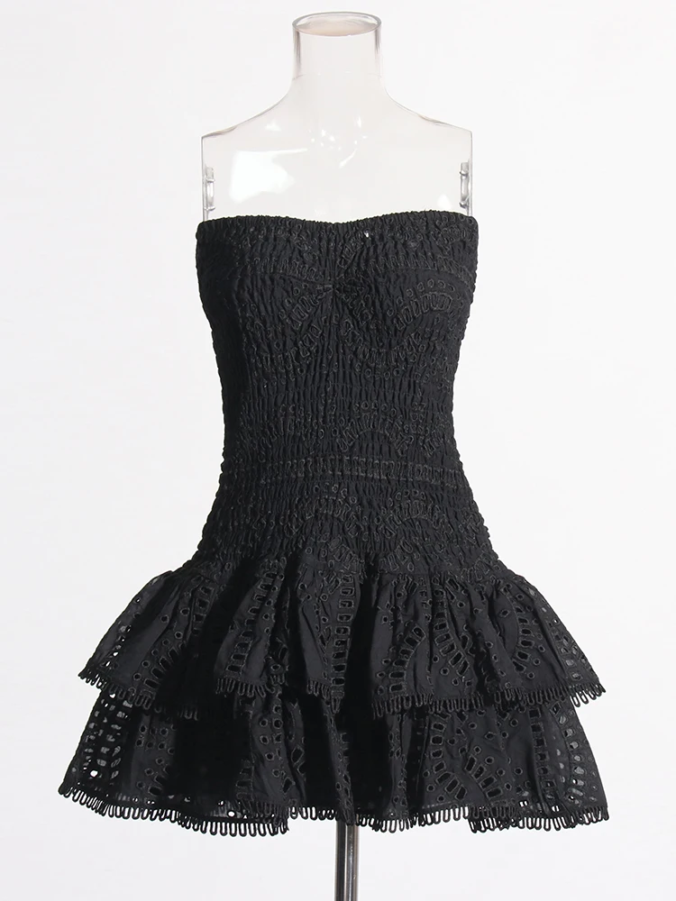 TWOTWINSTYLE Patchwork Folds Casual Dresses For Women Strapless Sleeveless High Waist Hollow Out Elegant Slimming Dress Female