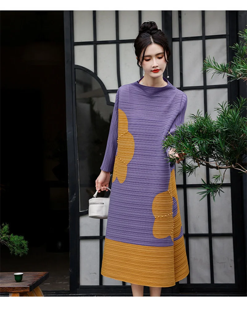 Long Dresses Womens Dresses Stand-up Collar Color Matching Flower Rhinestone Sleeve A-shaped Hem Pleated Dress Loose Long Skirt