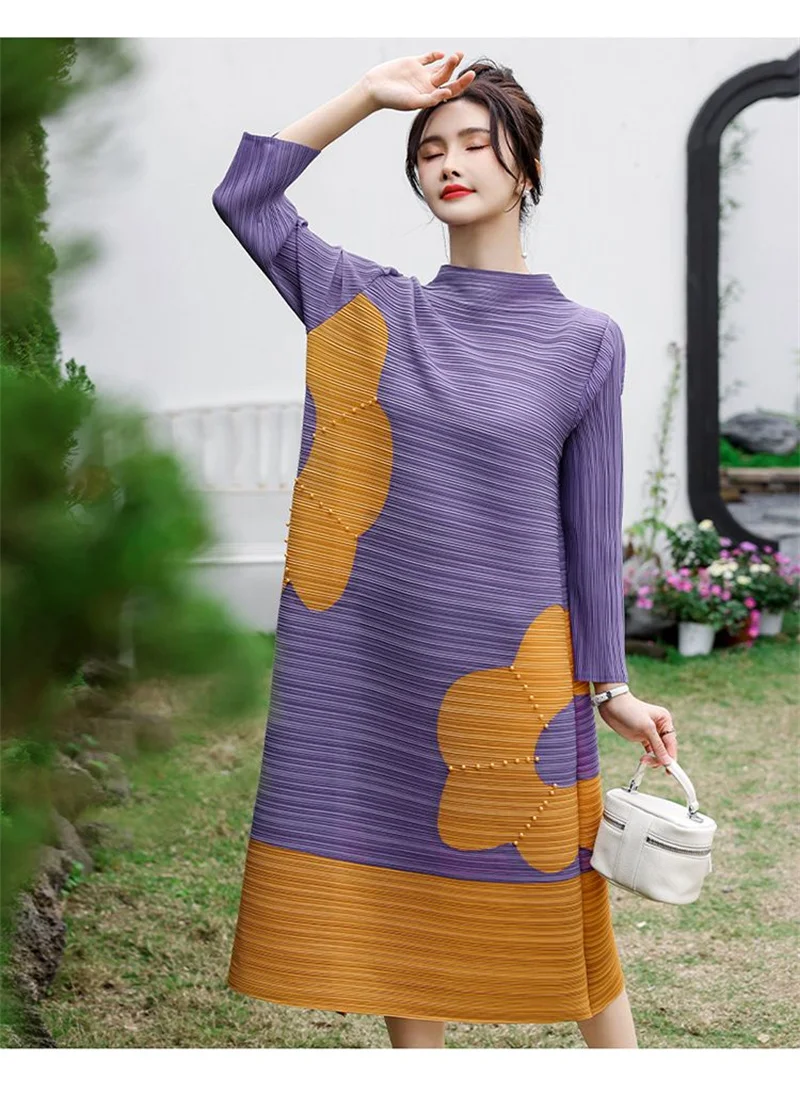 Long Dresses Womens Dresses Stand-up Collar Color Matching Flower Rhinestone Sleeve A-shaped Hem Pleated Dress Loose Long Skirt