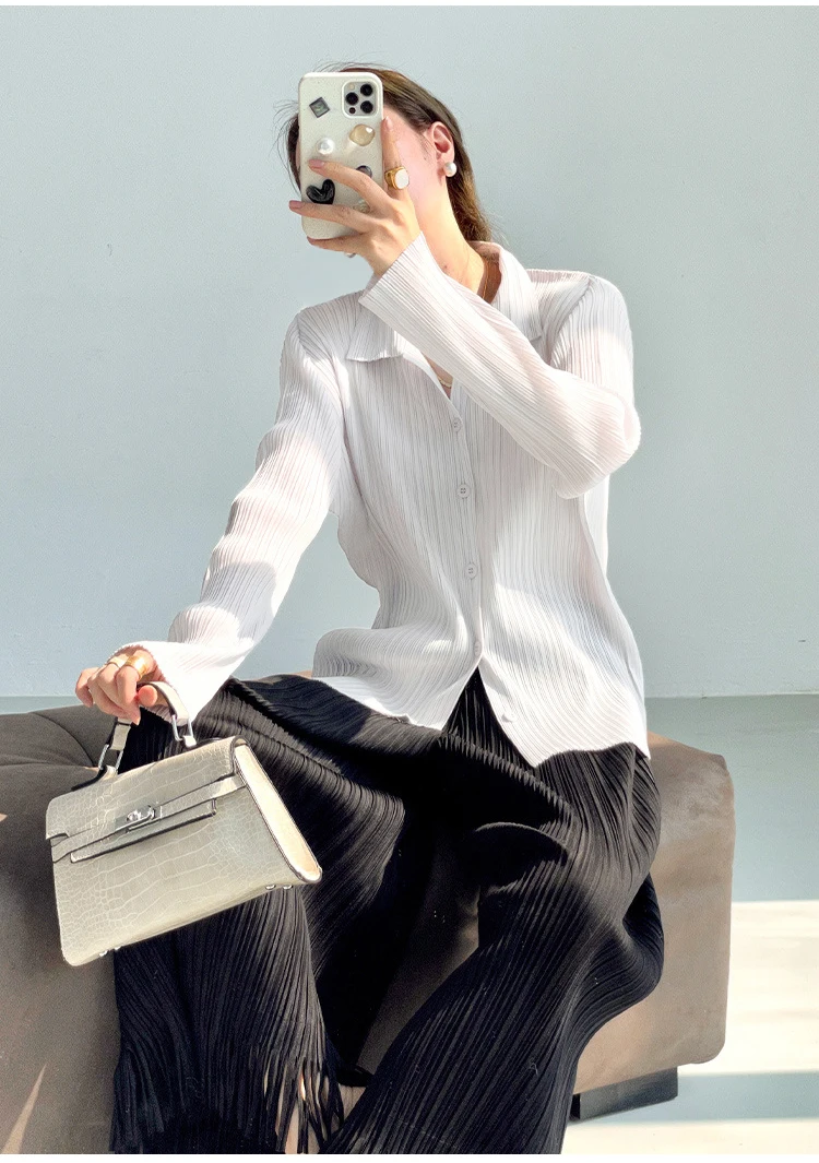 Women's Shirt Miyake Pleated Lapel Long Sleeve Shirt Casual Versatile Loose Plus Size Shirt Pleated Cardigan Tops 2024 Fall New