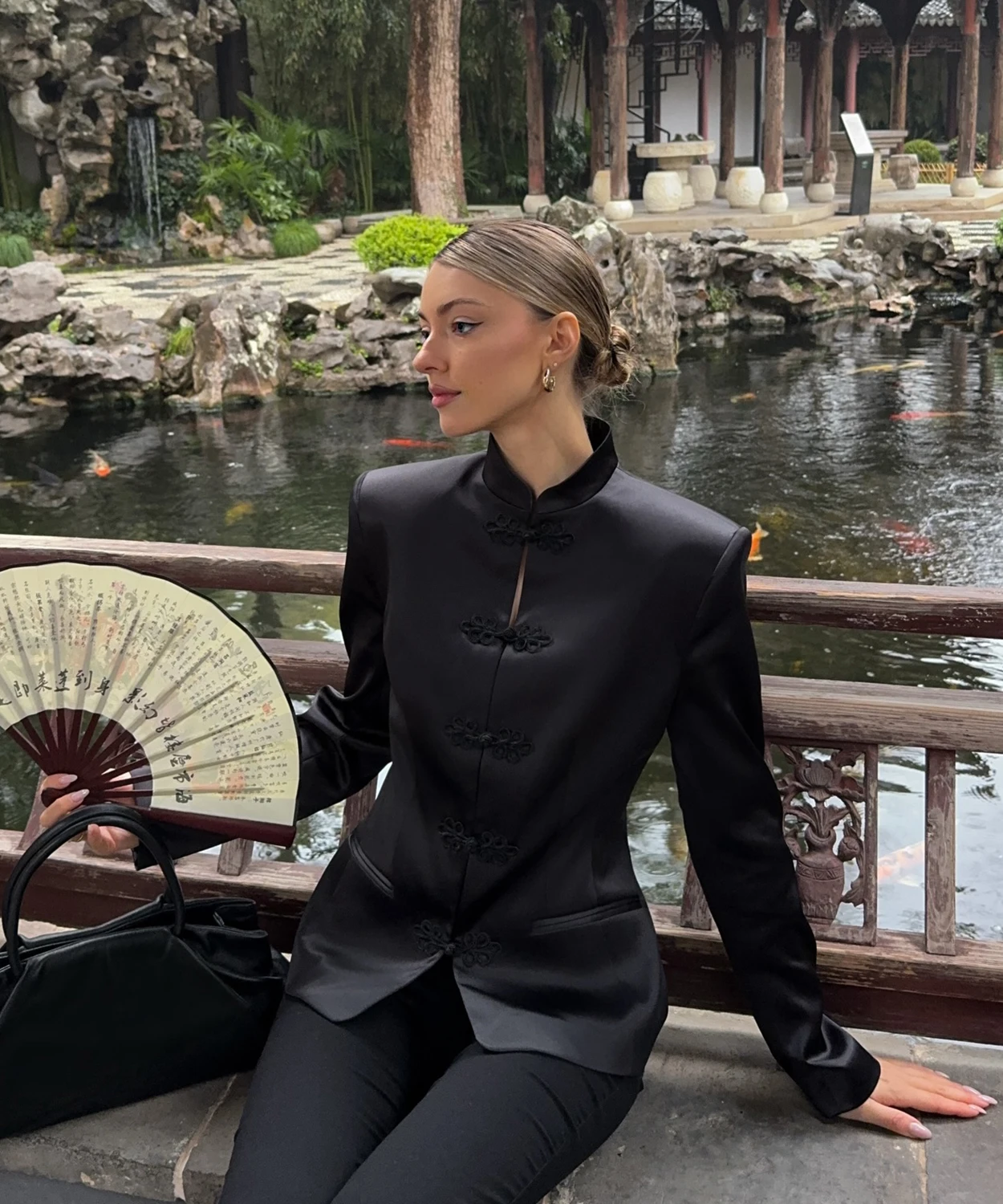 PUAL 2025 New Chinese Style Blazer | Mandarin Collar Frog Closure Jacket | Structured Shoulder Satin Blazer | Elegant Vintage