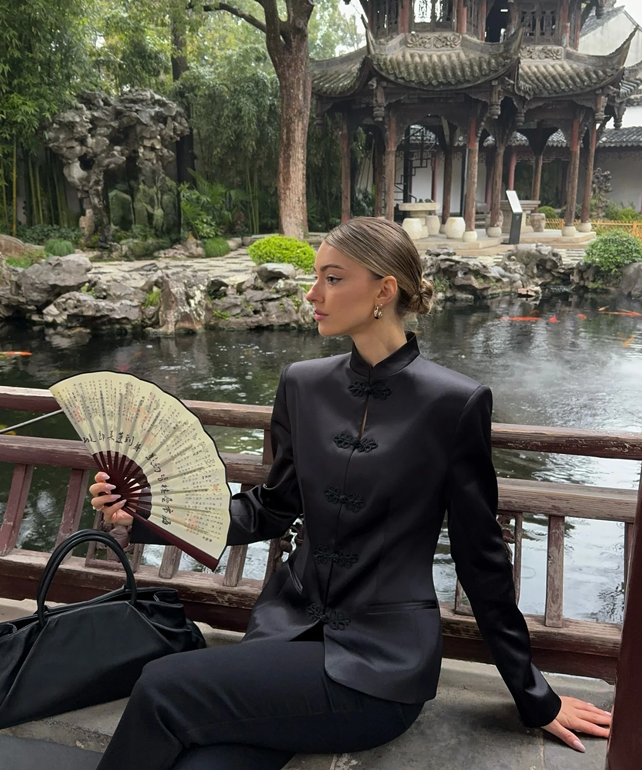 PUAL 2025 New Chinese Style Blazer | Mandarin Collar Frog Closure Jacket | Structured Shoulder Satin Blazer | Elegant Vintage