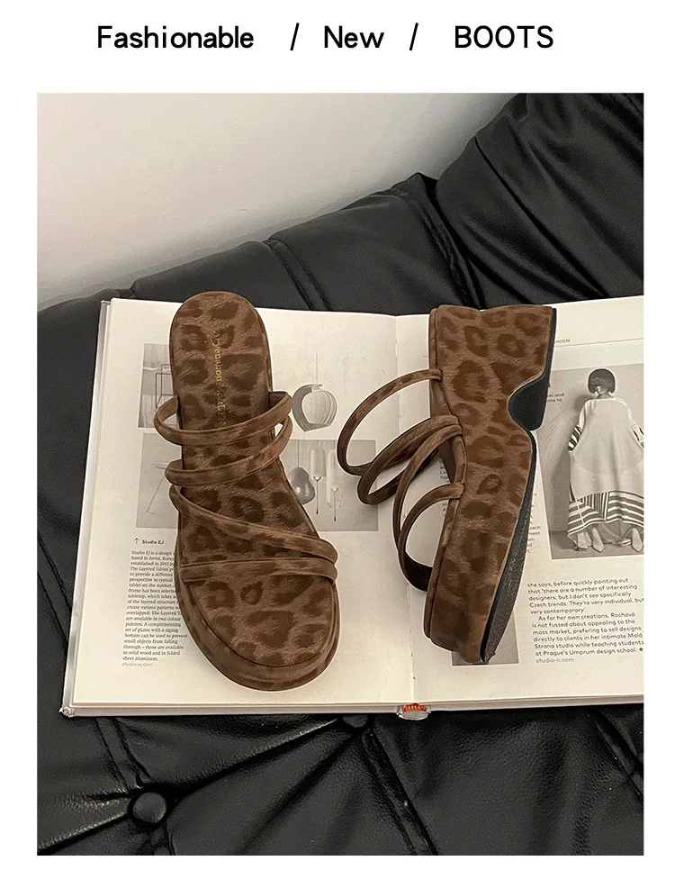 Summer Platform Heel Women Slippers Fashion Open Toe Narrow Band Slide Ladies Elegant Street Style Shoes Fashion Sandals Slides