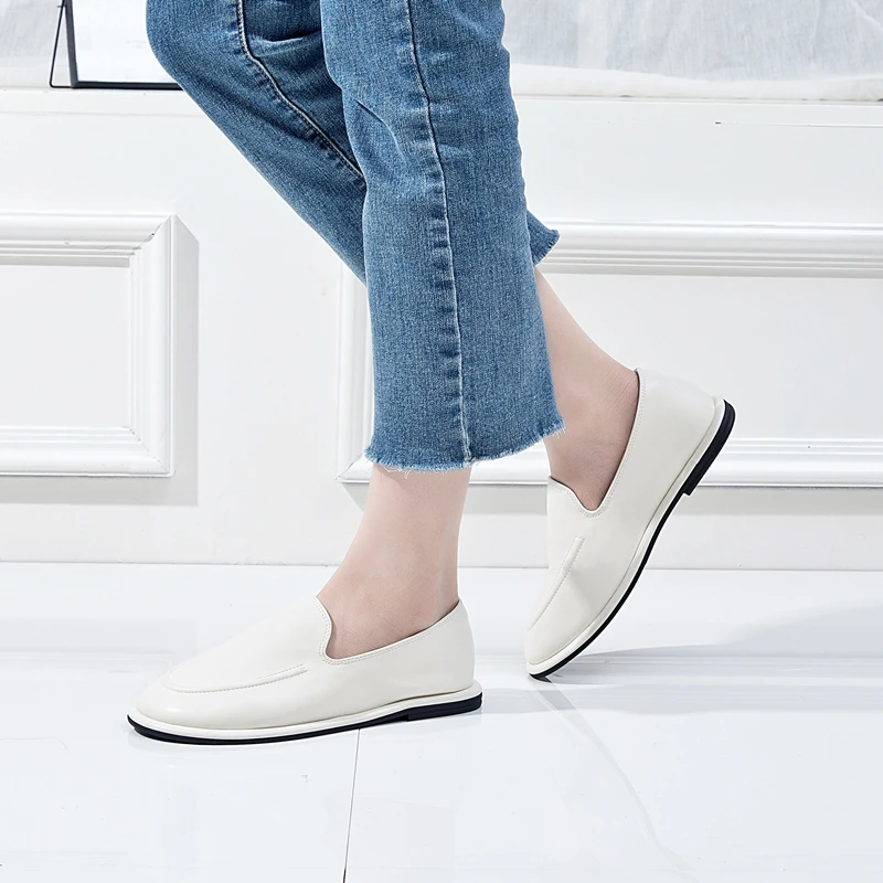 DIMANYU Women's Loafers Spring 2026 New Genuine Leather Women's Flat Shoes Soft Soles Slip-on Large Size Loafers Ladies