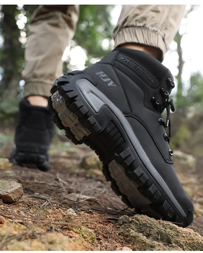 New Men's Boots Fashion Outdoor Boots Breathable Hiking Boots Autumn Shoes Sneakers Lightweight Non-slip Men Desert Ankle Boots