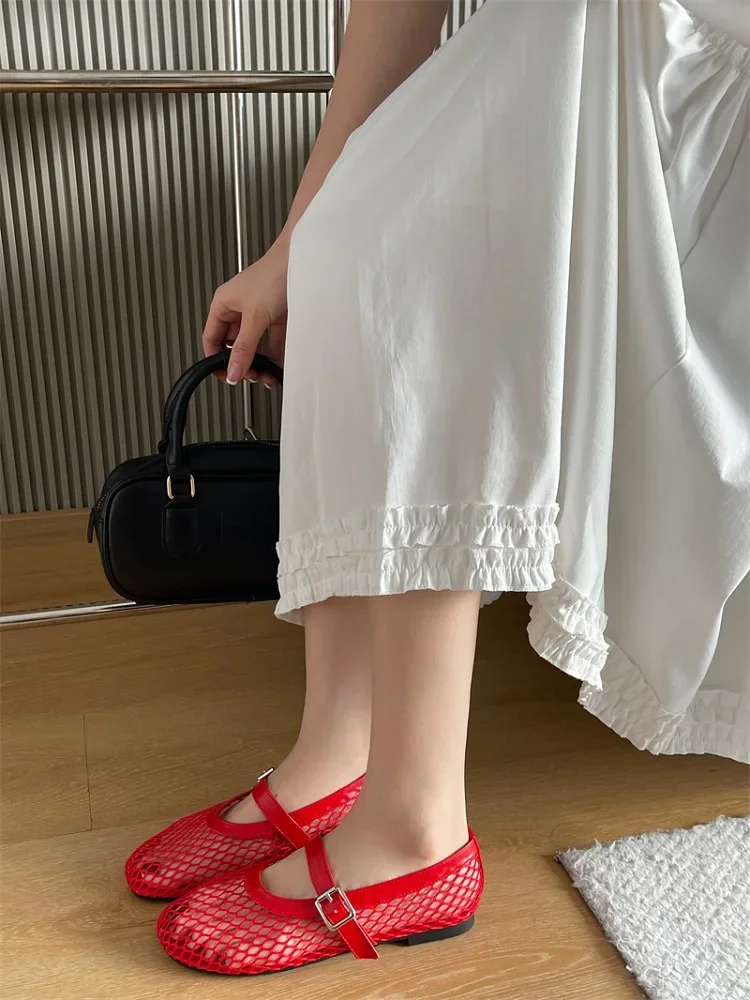 Summer Cosy Mesh Heels Women Flat Shoes Designer Fashion Round Toe Buckle Strap Casual Outdoor Dress Sandals