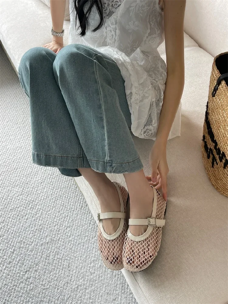 Summer Cosy Mesh Heels Women Flat Shoes Designer Fashion Round Toe Buckle Strap Casual Outdoor Dress Sandals