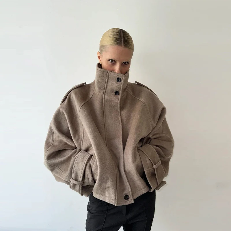 Fashion Oversize Lapel Suit Jacket Women Casual Single Button Pockets Female Coat 2025 Summer New Half Sleeve Jackets Streetwear