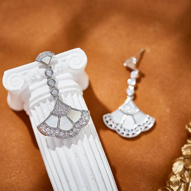 Designer Collection Dinner Party Long Necklace Earrings Inlay Cubic Zircon Carnelian Mother Of Pearl Pendant Jewelry Sets