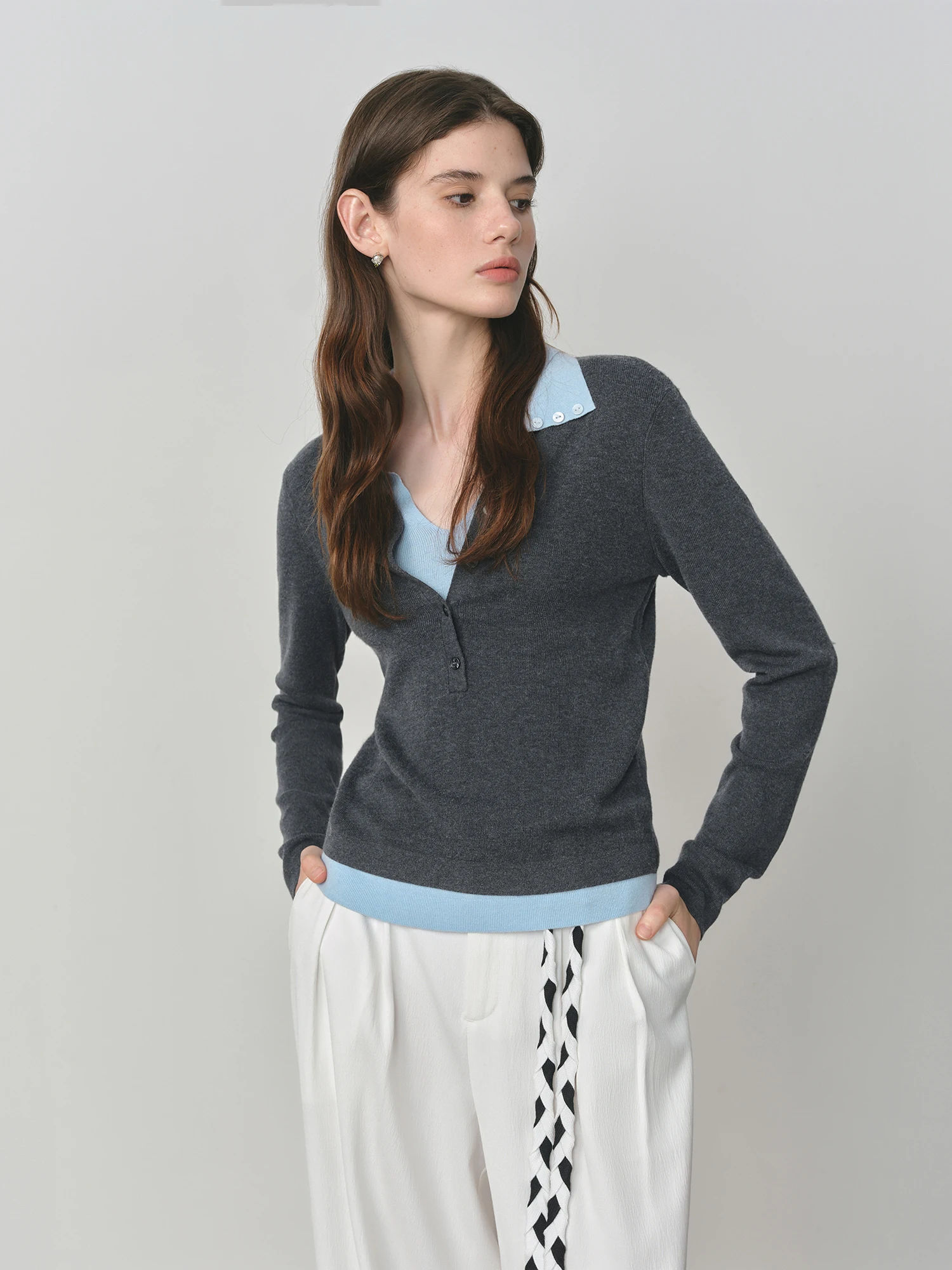 FSLE 2025 New Autumn Women's Knitted Sweater Color Block Barenia Style Fake Two-Pieces Turn Collar Vintage Cozy Cable Knit Top