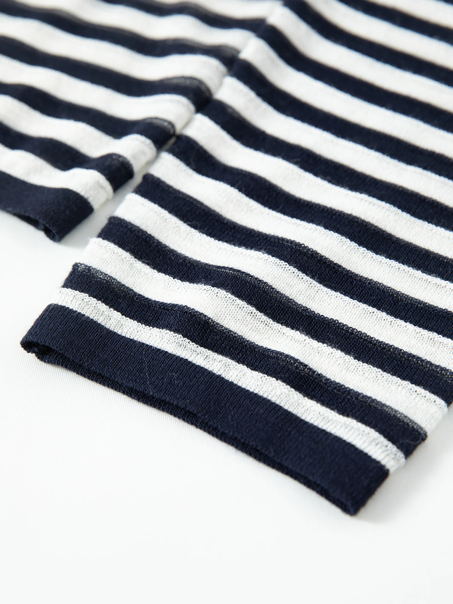 FSLE Striped T-shirt Long-sleeved Cover-up Women's 2026 Summer and Autumn New Style Half-open Knitted Top Loose Leisure