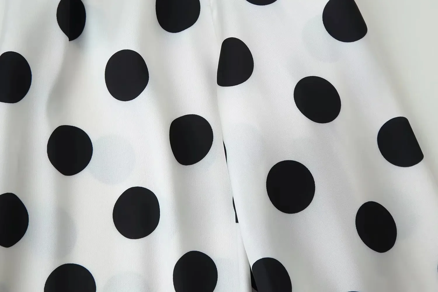 KONDALA Women Trendy Polka Dot Skirt Set Scarf Collar V-Neck Pullover Shirts Long Skirt New Fashion 2026 Spring Summer Mujer Set