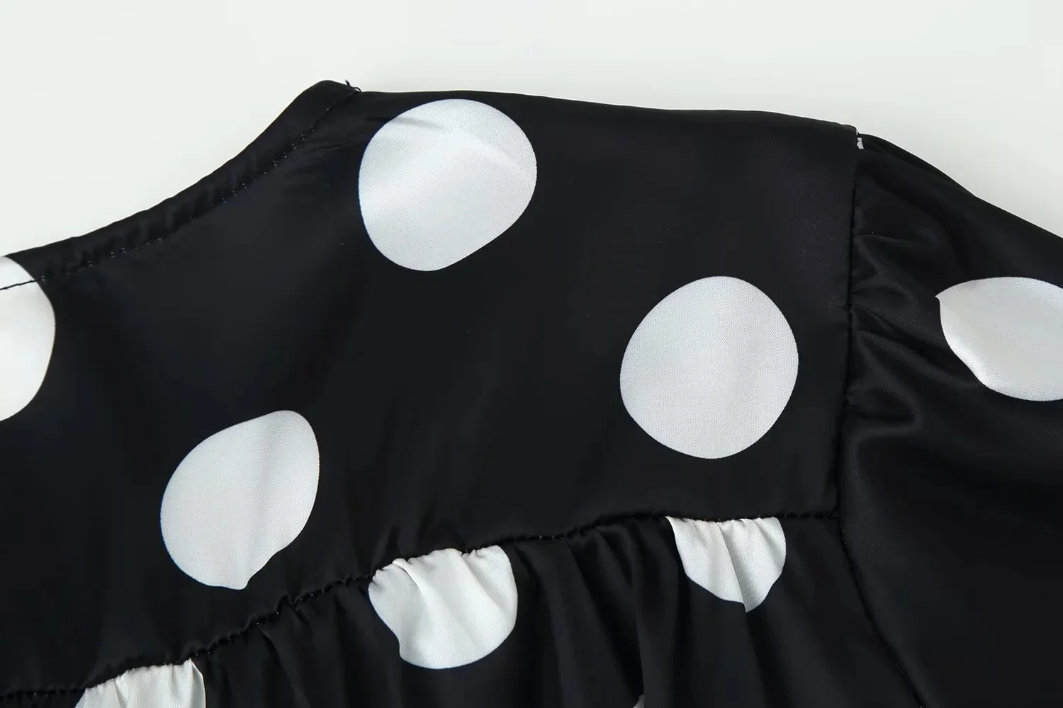 KONDALA Women Trendy Polka Dot Skirt Set Scarf Collar V-Neck Pullover Shirts Long Skirt New Fashion 2026 Spring Summer Mujer Set