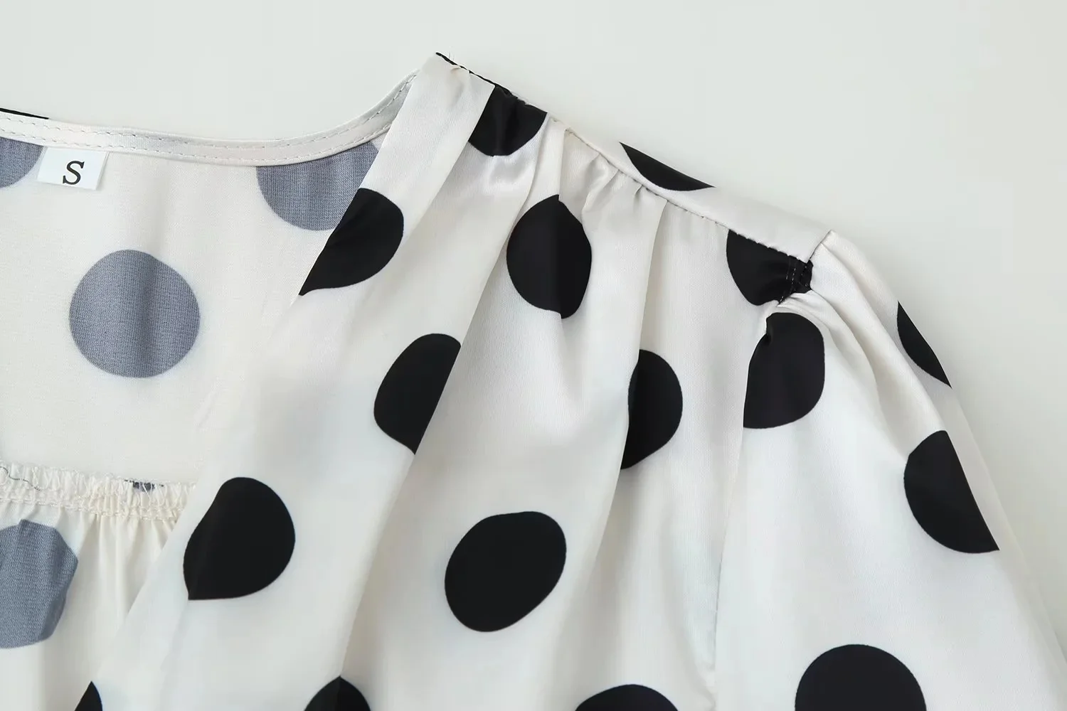 KONDALA Women Trendy Polka Dot Skirt Set Scarf Collar V-Neck Pullover Shirts Long Skirt New Fashion 2026 Spring Summer Mujer Set