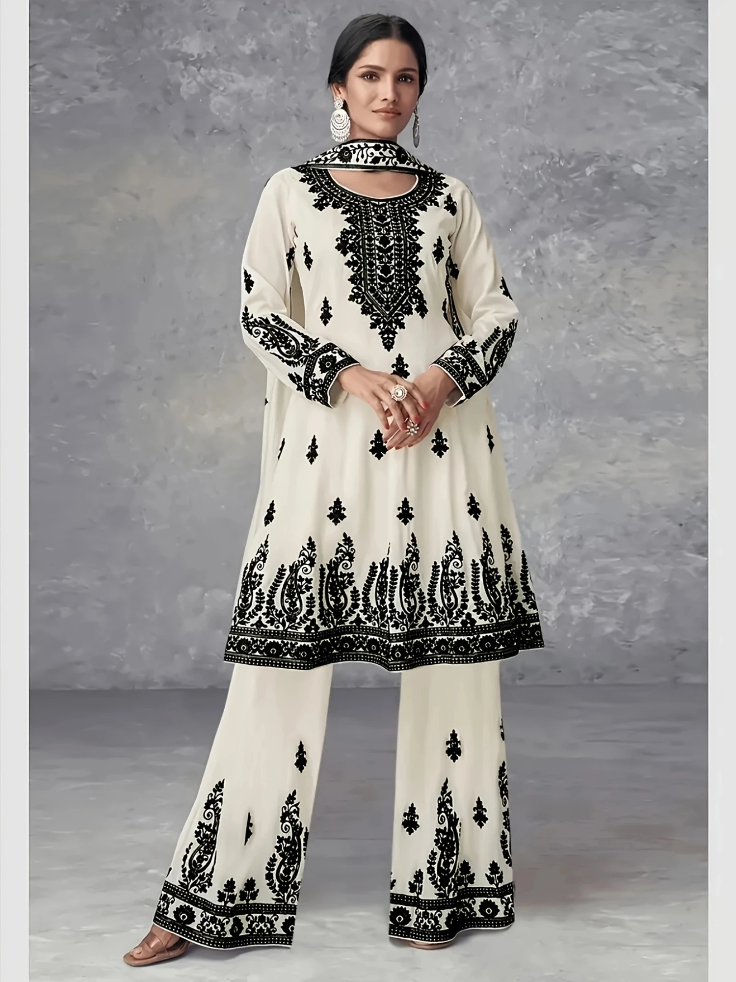 Plus Size Women's Off-White and Black Printed Three-Piece Set Ethnic Style Crew Neck Long Top Wide-Leg Pants and Headscarf Set