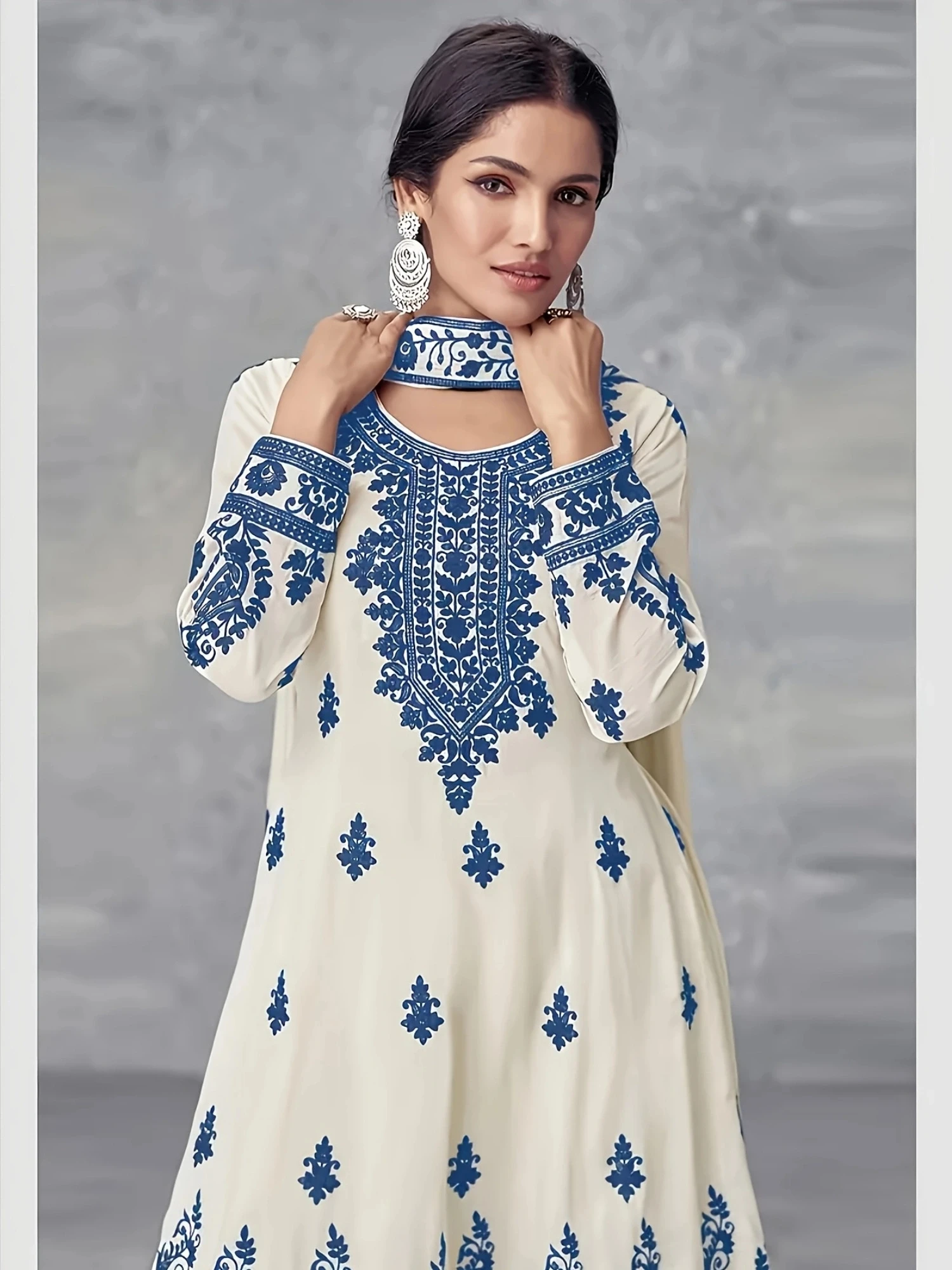 Plus Size Women's Off-White and Black Printed Three-Piece Set Ethnic Style Crew Neck Long Top Wide-Leg Pants and Headscarf Set