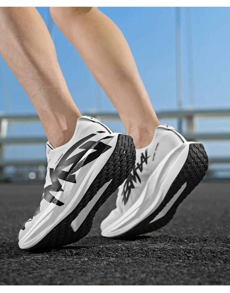Running Shoes Men Carbon Board Marathon Sports Professional Breathable Lightweight Womens Comfortable Athletic Antislip Sneakers