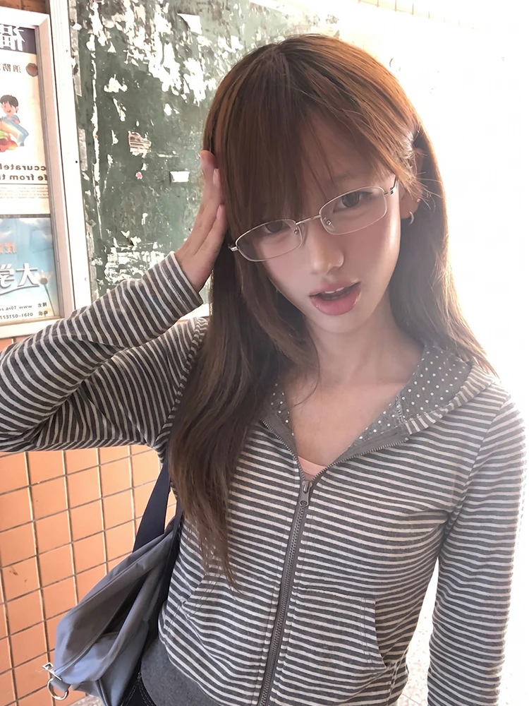 Tonngirls Y2k Japanese Striped Hooded Women Long Sleeve Vintage Tops Streetwear American Retro Zip Up Hoodies Fairycore 2000s