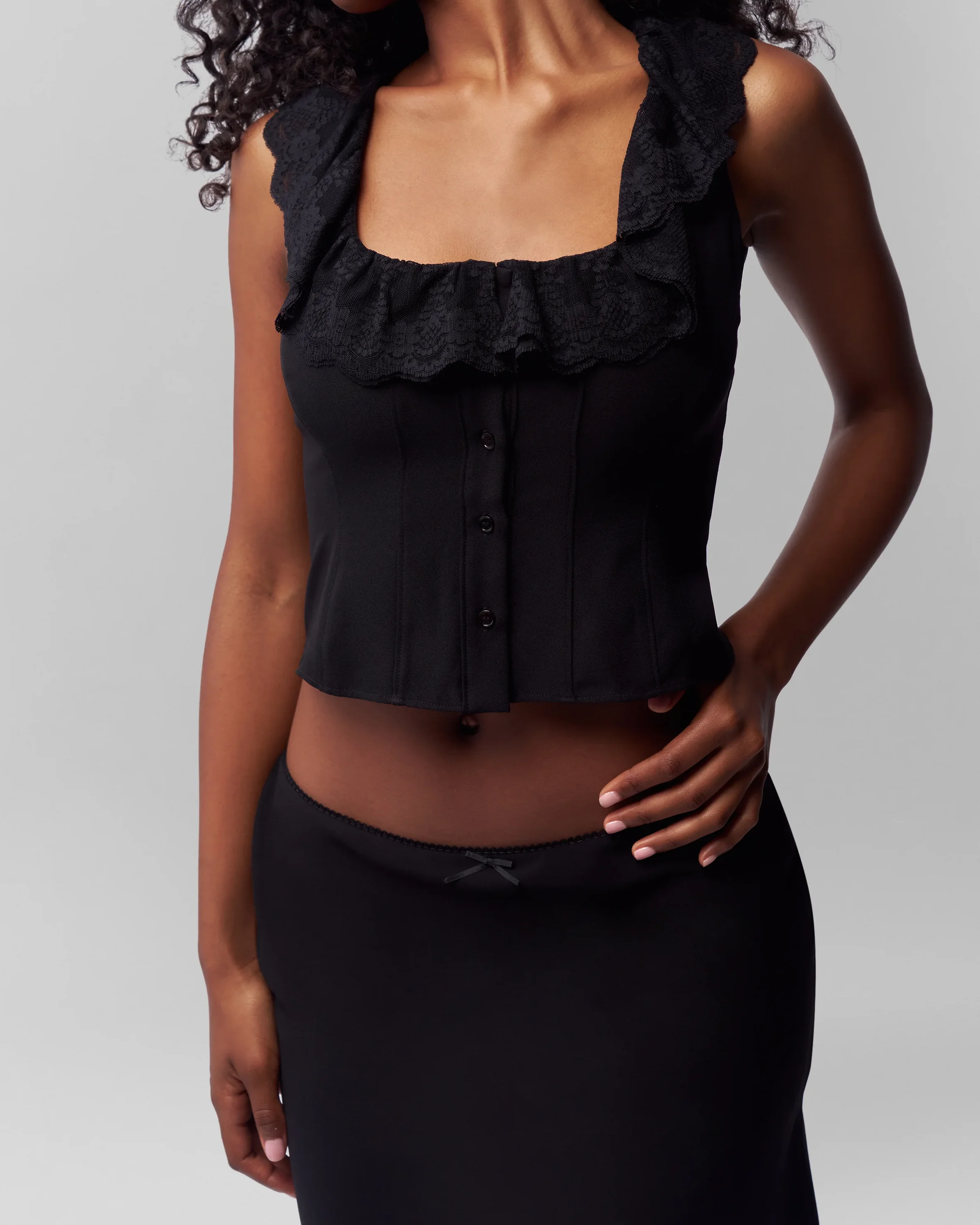 Guz Low-Waist Mini Skirt with Small Bow and Lace Trim, Drapey Satin Fishtail Mid-Length Bodycon Midi Skirt, Black and White Solid Color A-Line Skirt, Minimalist High-End Lace Low-Waist Slim-Fit Skirt