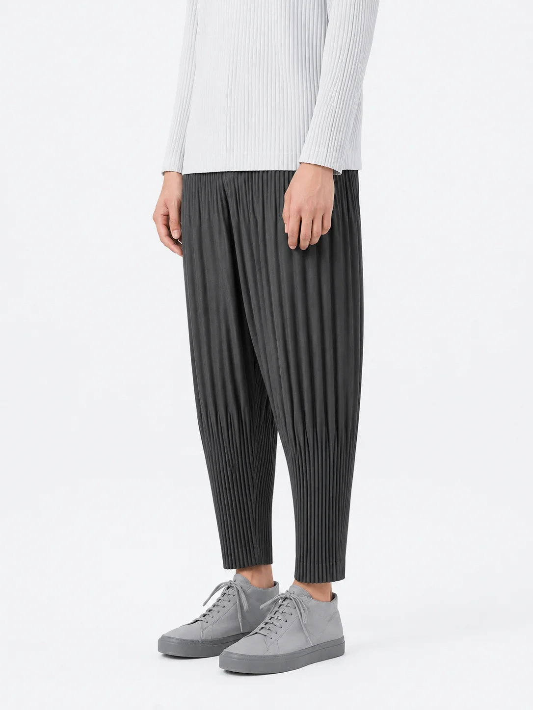 Miyake Pleated Loose Pants Men Japanese Vintage Harem Trousers Breathable Low-crotch Streetwear