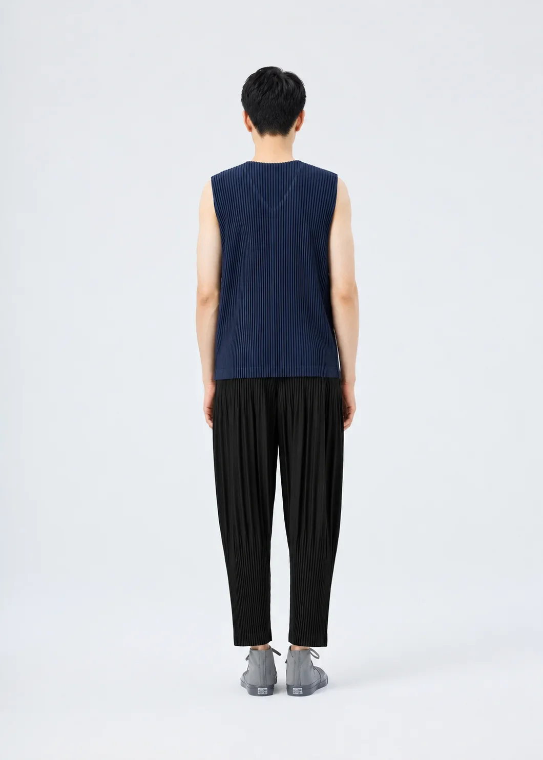 Miyake Pleated Loose Pants Men Japanese Vintage Harem Trousers Breathable Low-crotch Streetwear