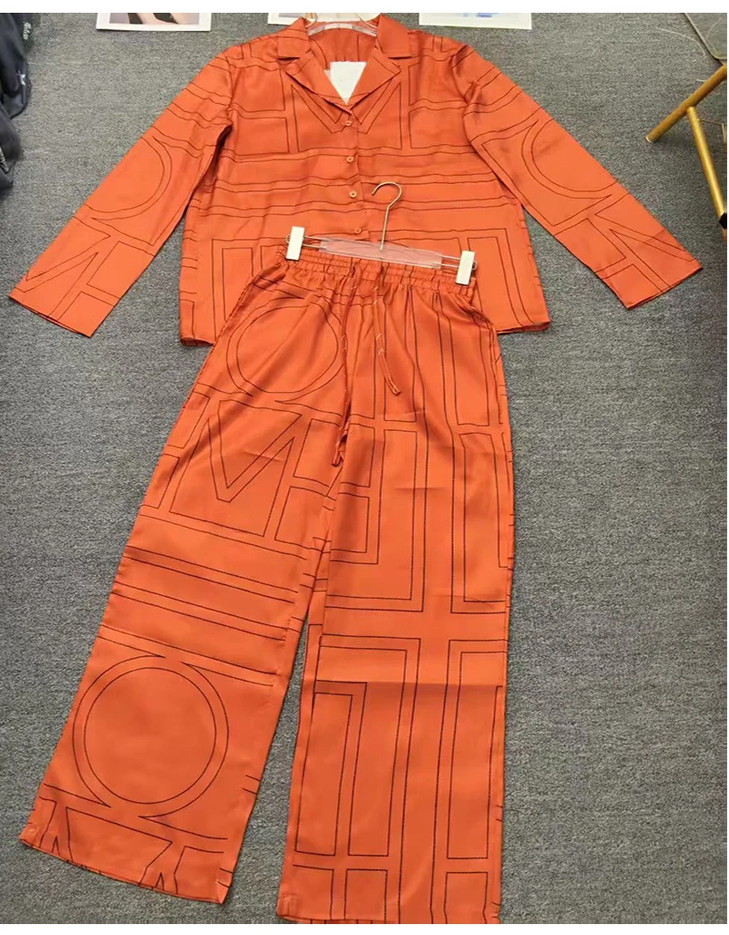 2026 Spring New Fashion Women's Suit Geometric Printing Long Sleeve Loose Shirt High Waist Wide Leg Pants Casual Two-piece Set