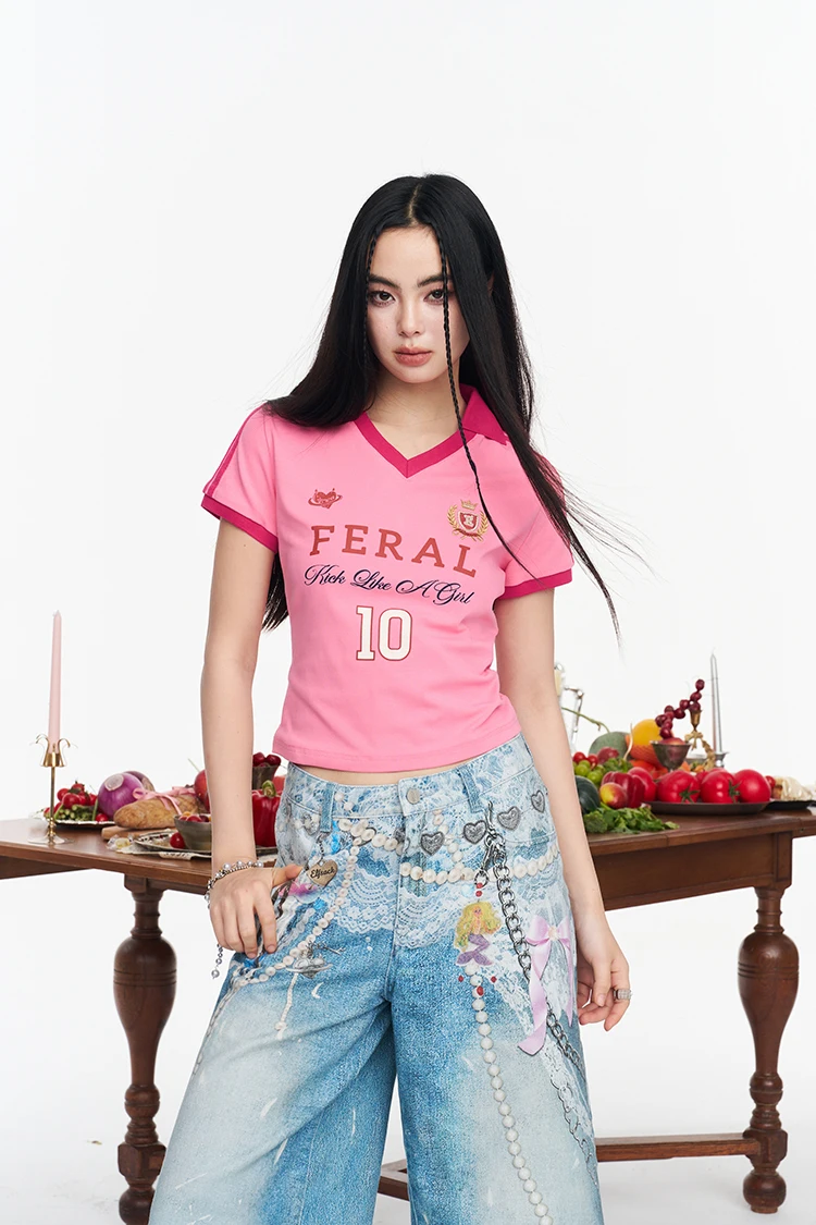 ELFSACK Assorted Jersey Style T-shirts, Sporty Number Print Tees, Slim V-neck Short Sleeve Tops for Women