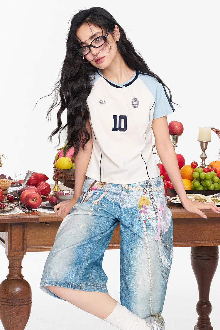 ELFSACK Assorted Jersey Style T-shirts, Sporty Number Print Tees, Slim V-neck Short Sleeve Tops for Women