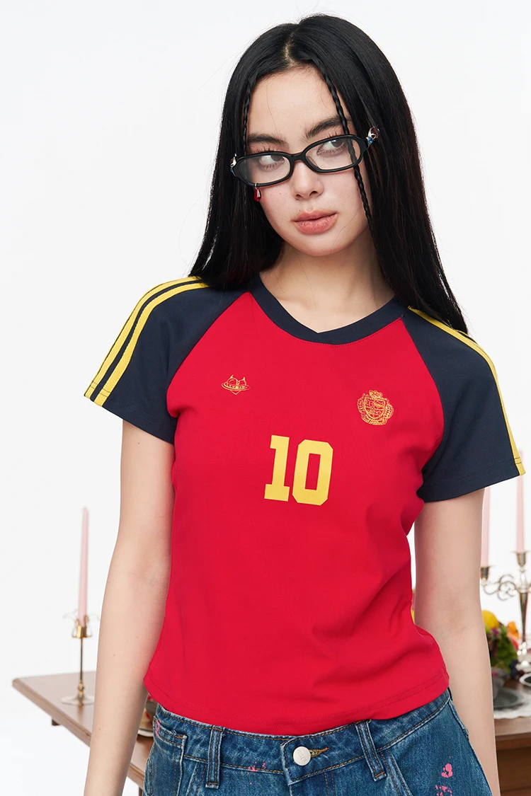 ELFSACK Assorted Jersey Style T-shirts, Sporty Number Print Tees, Slim V-neck Short Sleeve Tops for Women