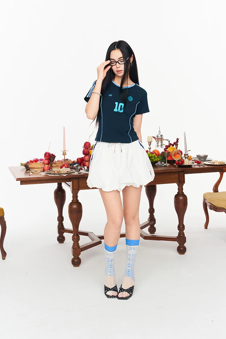 ELFSACK Assorted Jersey Style T-shirts, Sporty Number Print Tees, Slim V-neck Short Sleeve Tops for Women