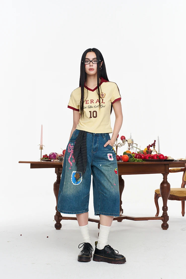 ELFSACK Assorted Jersey Style T-shirts, Sporty Number Print Tees, Slim V-neck Short Sleeve Tops for Women